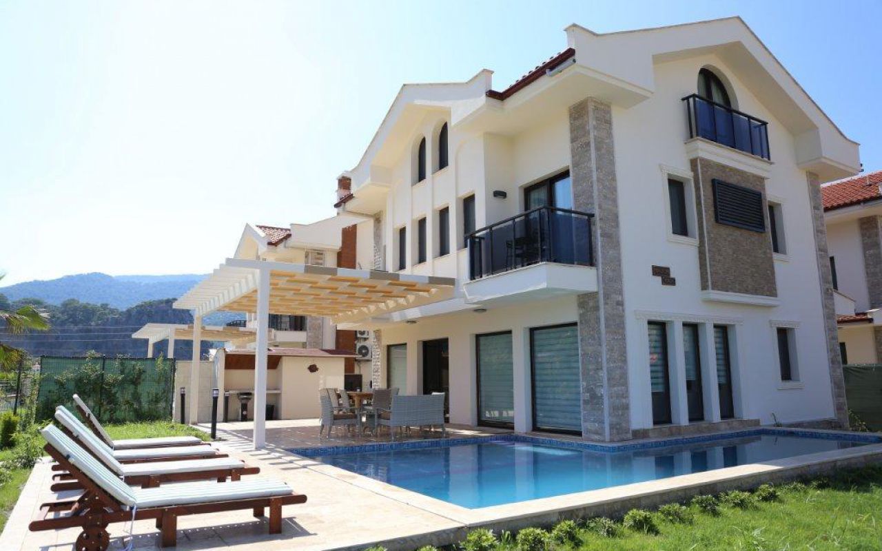 16+ Harmony Villa (Jenis A) Images