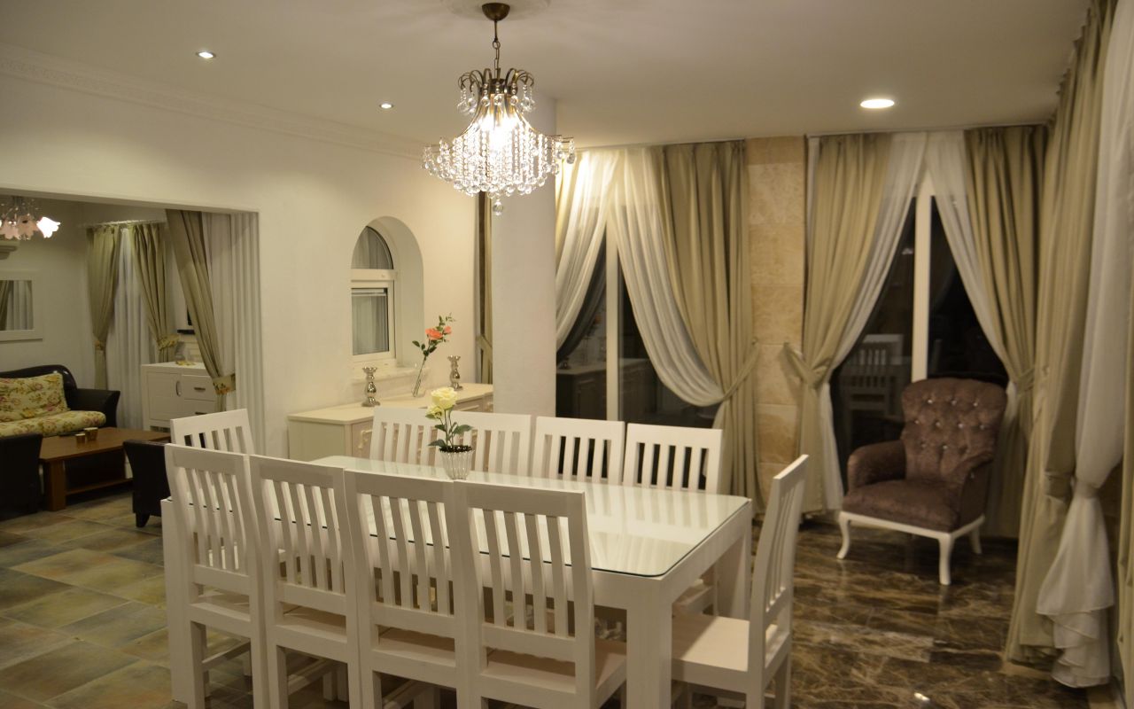 Sultan Villa