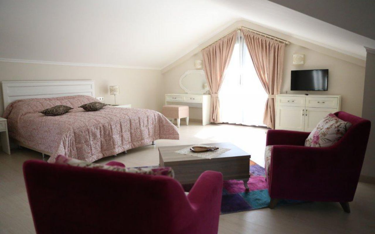Harmony Villa East