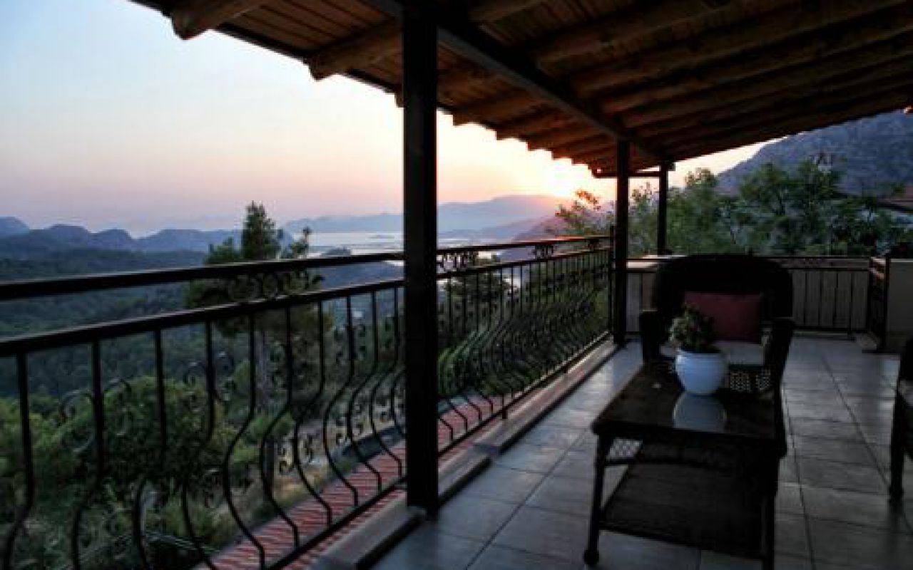 Villa Ceren