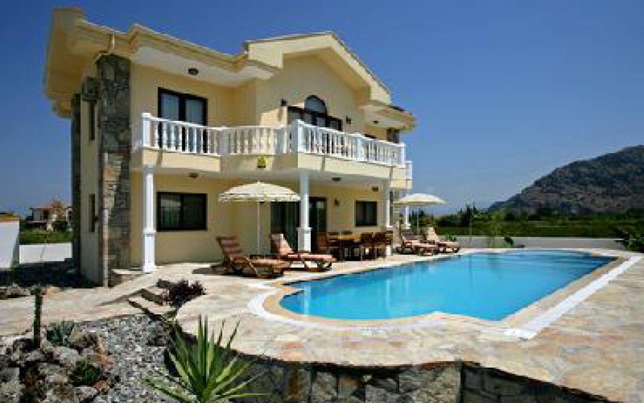 Luxor Villa