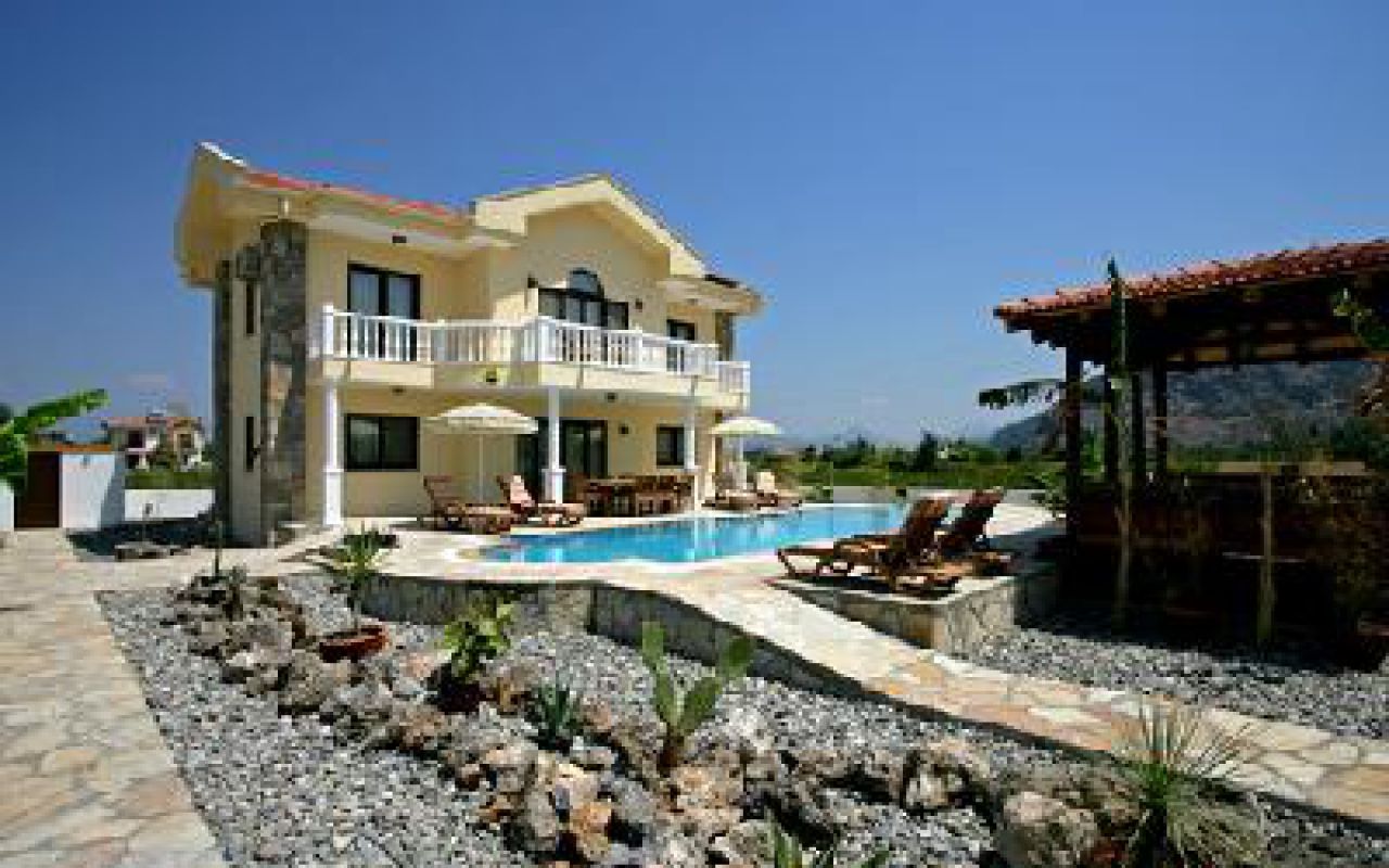Luxor Villa