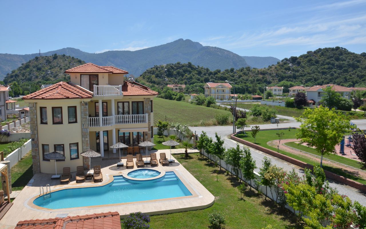 Yildiz Villa