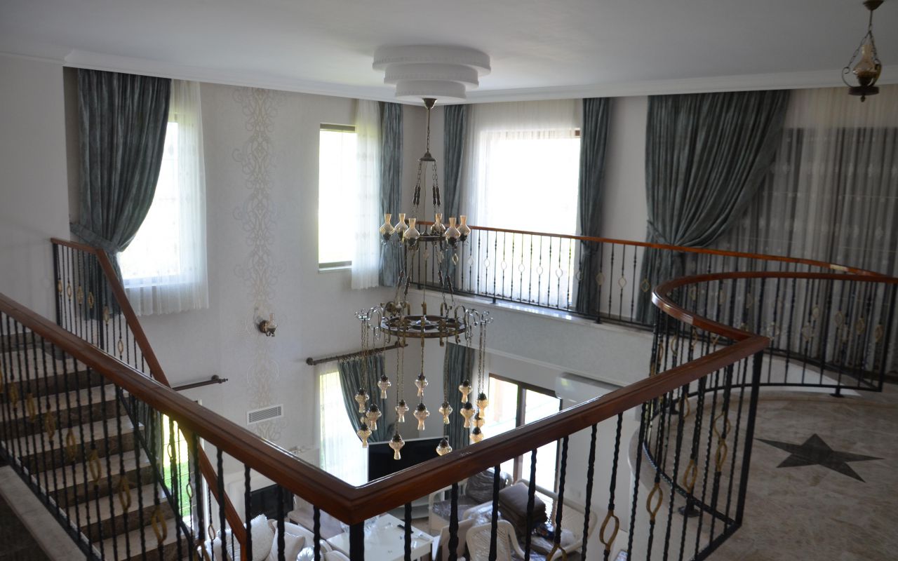 Kiparis Villa