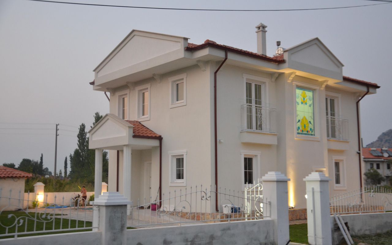 VILLA ARAL