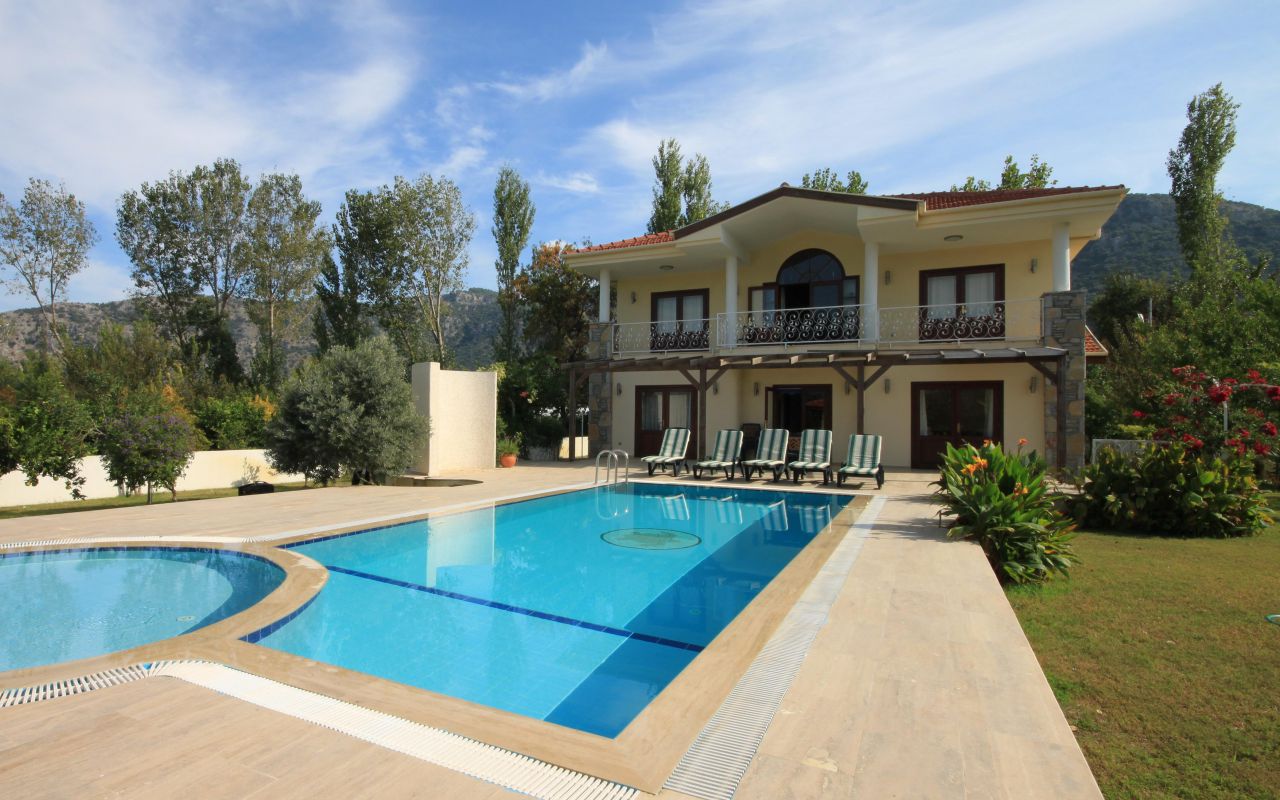 Meliha Villa 