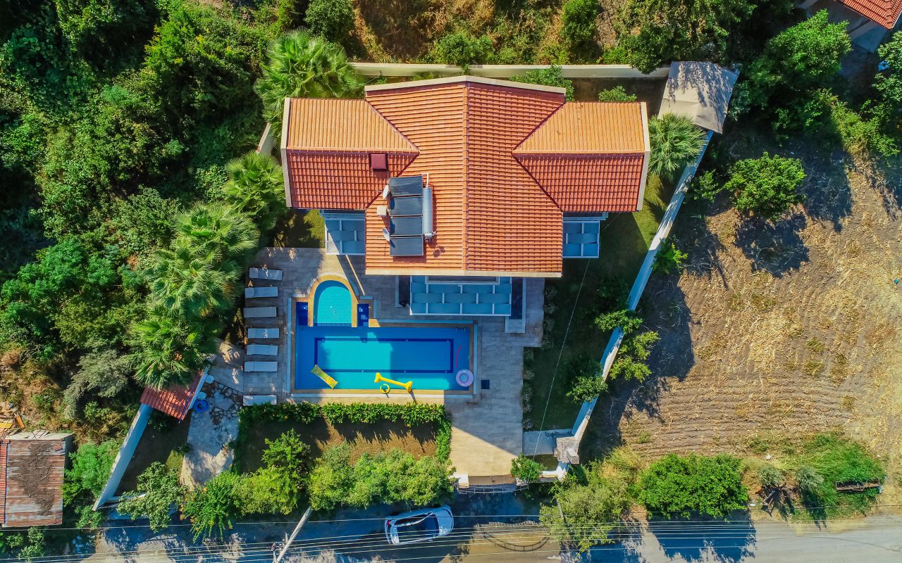 Tulip Palace Villa