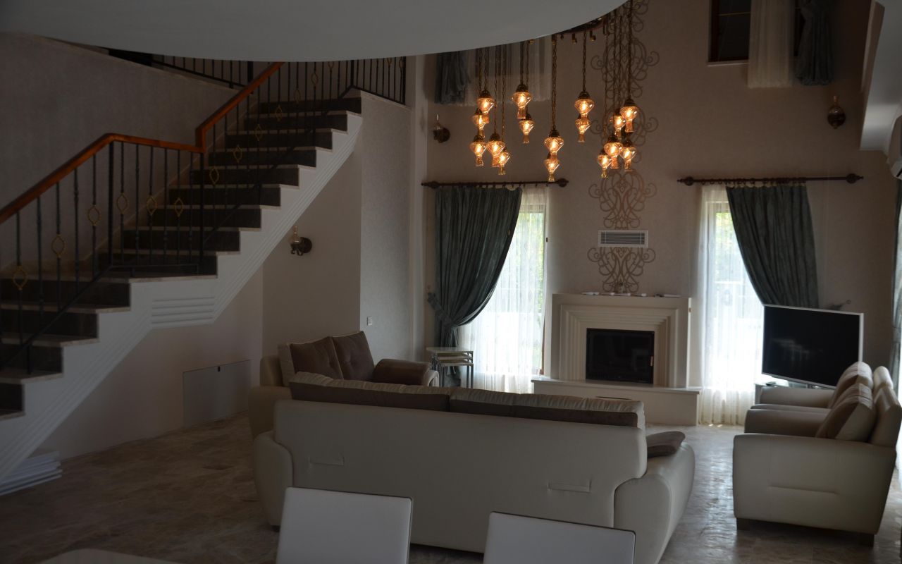 Kiparis Villa