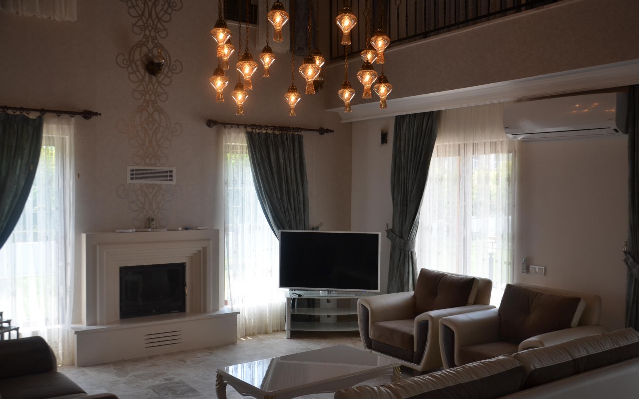 Kiparis Villa